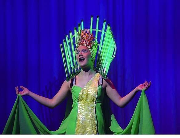 RCI, Rhapsody of the Seas, Piano Man 1.jpg